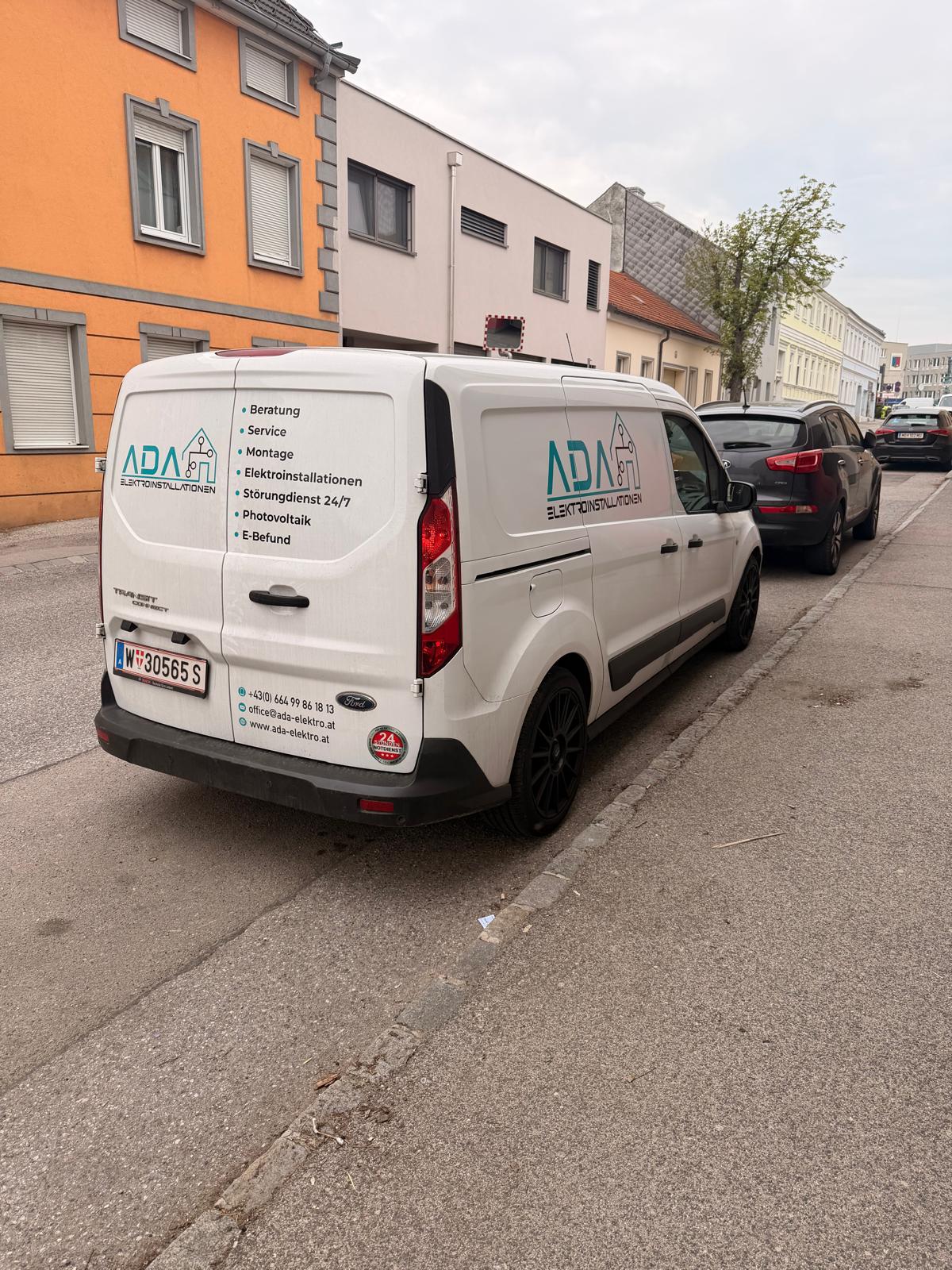 ADA Elektro im Einsatz – Servicewagen und Arbeiten in Wien – Bild 1