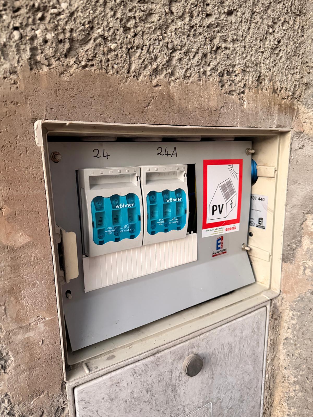ADA Elektro im Einsatz – Servicewagen und Arbeiten in Wien – Bild 6