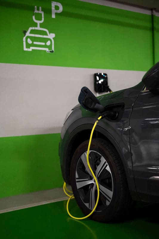 wien-Elektromobilität-elektriker